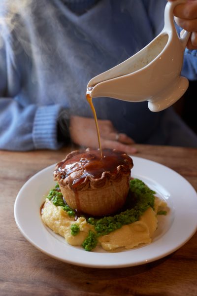 dog and gun netheravon food and drink