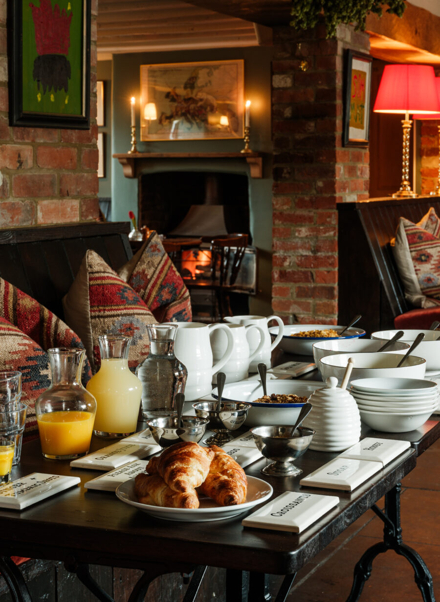 accommodation in amesbury wiltshire