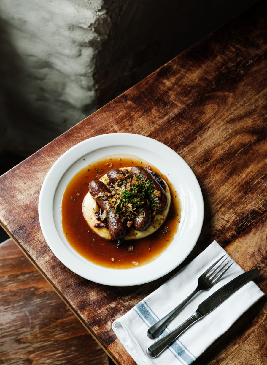 pub food dog and gun netheravon wiltshire